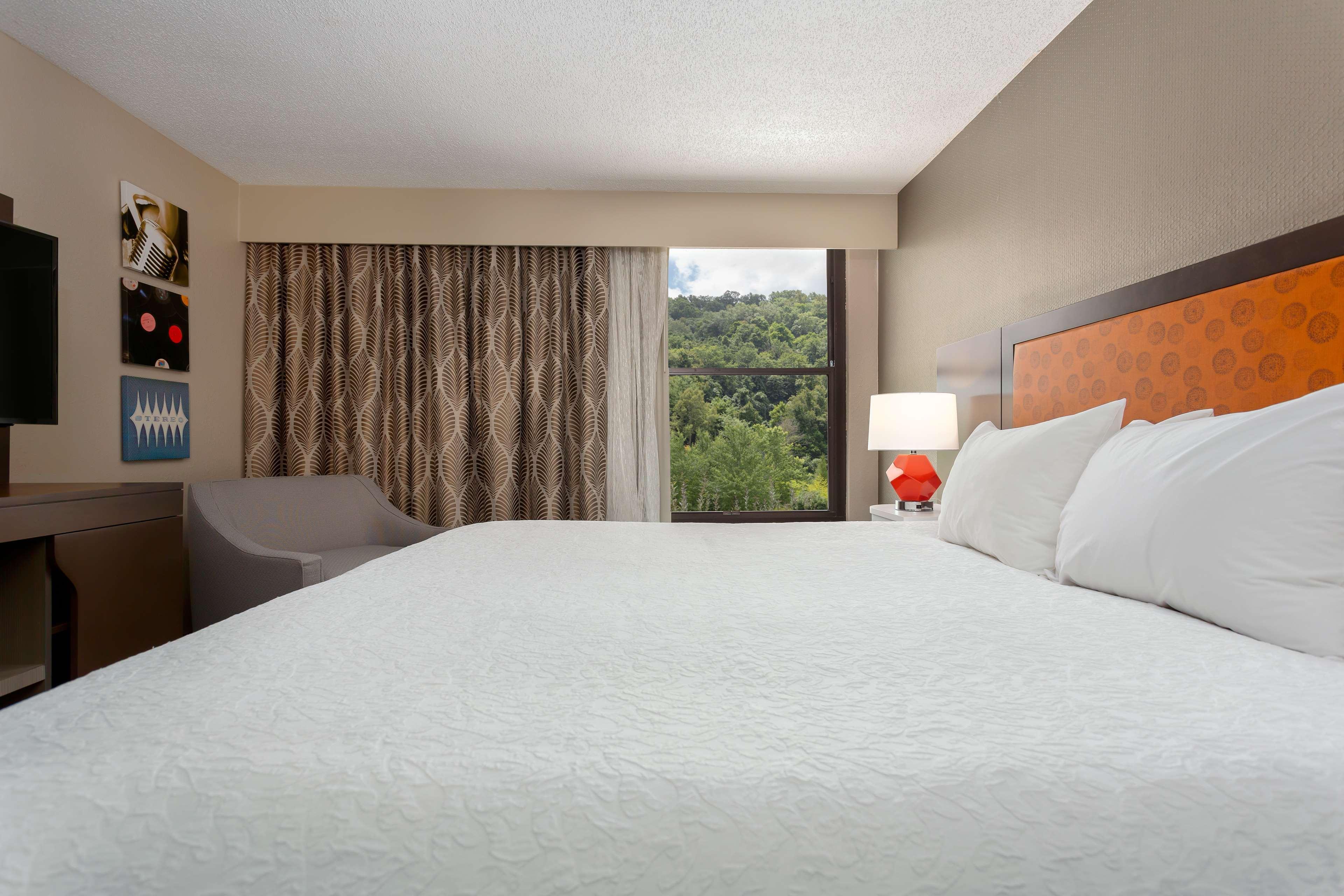 Hampton Inn Bristol Dış mekan fotoğraf