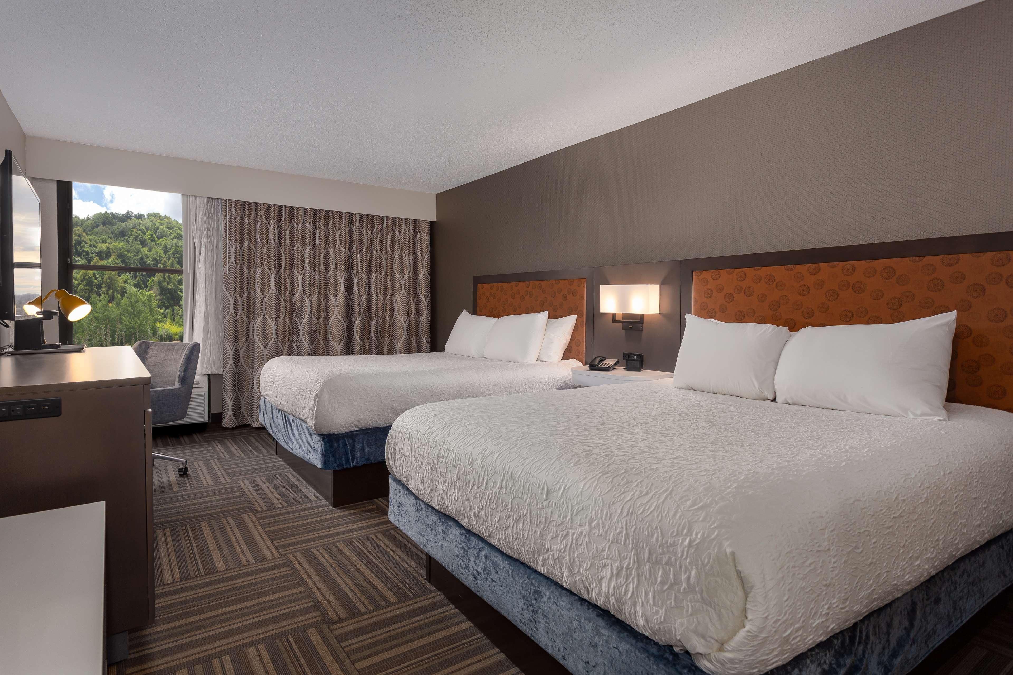Hampton Inn Bristol Dış mekan fotoğraf