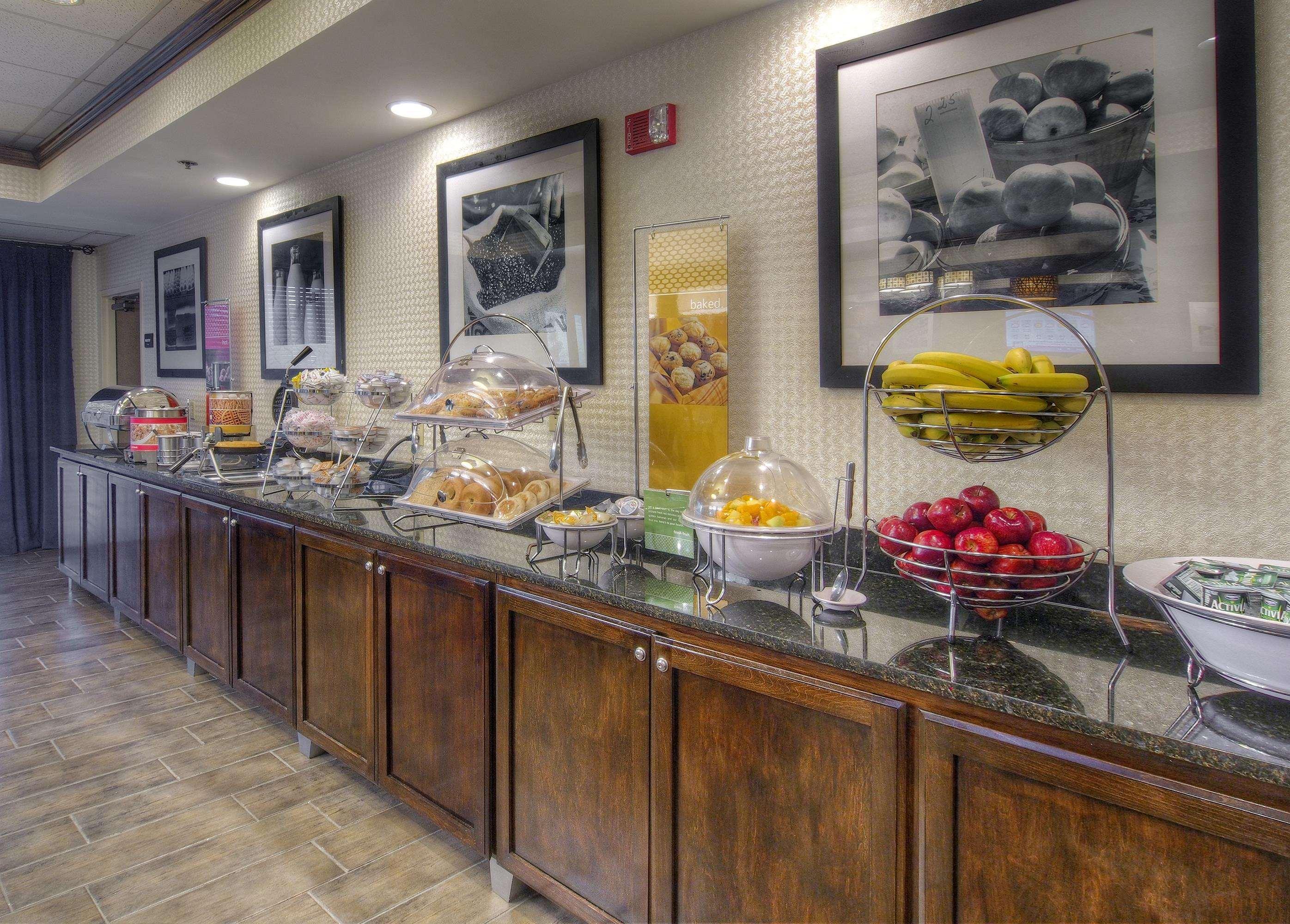 Hampton Inn Bristol Dış mekan fotoğraf
