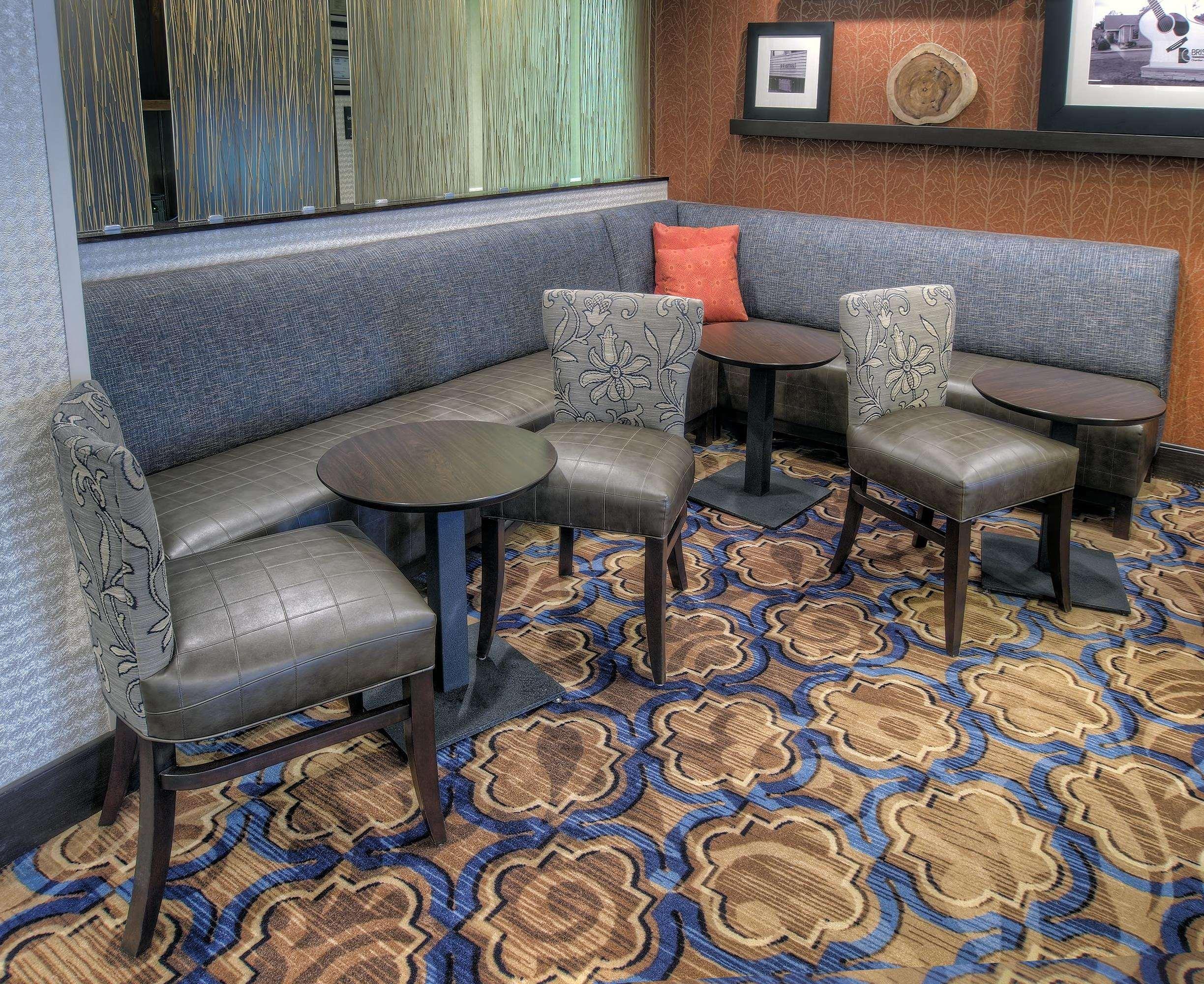 Hampton Inn Bristol Dış mekan fotoğraf